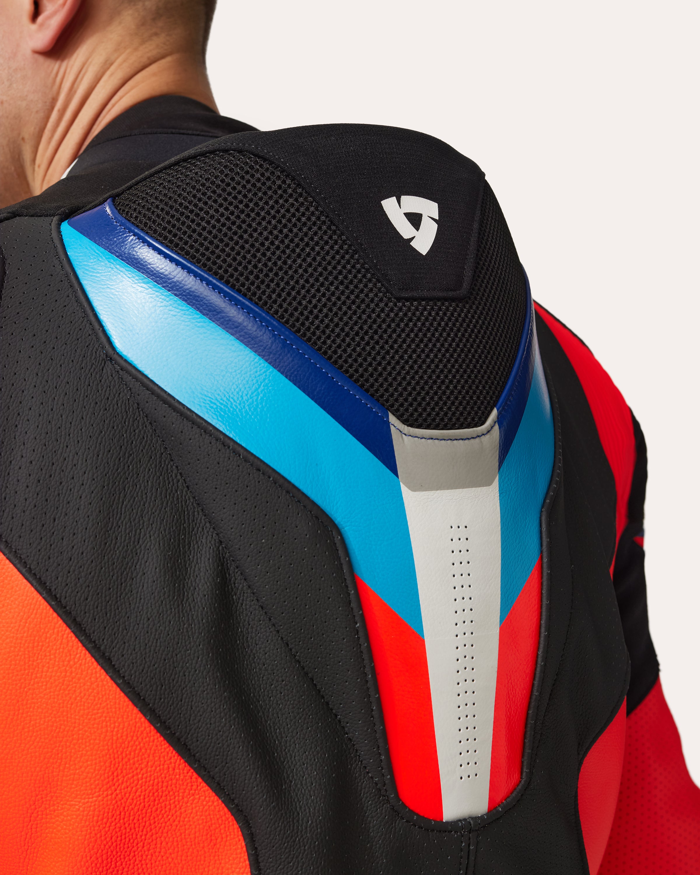 Additional photo: Quantum 3 - Neon Red-Black