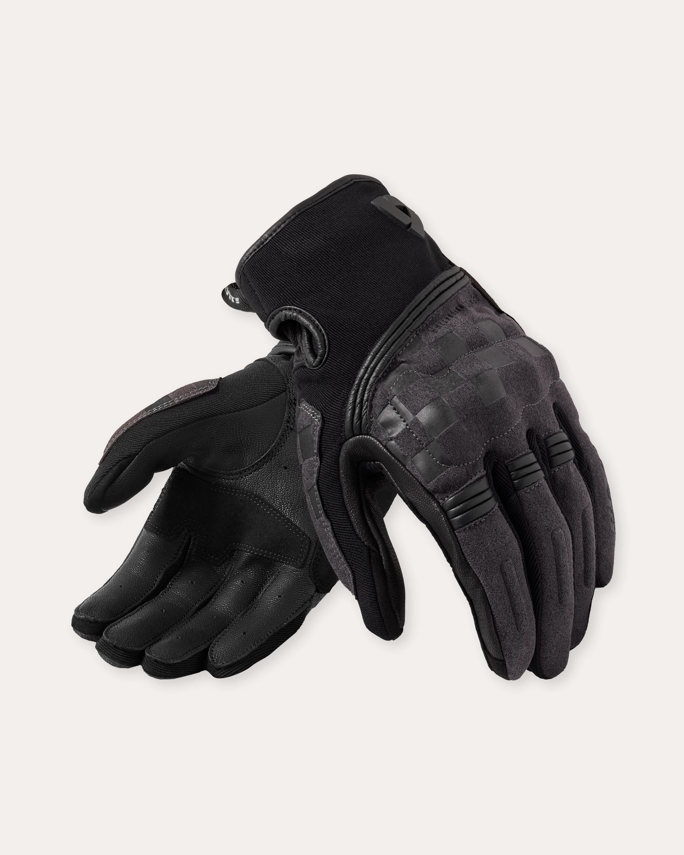 Front image: Montford - Black