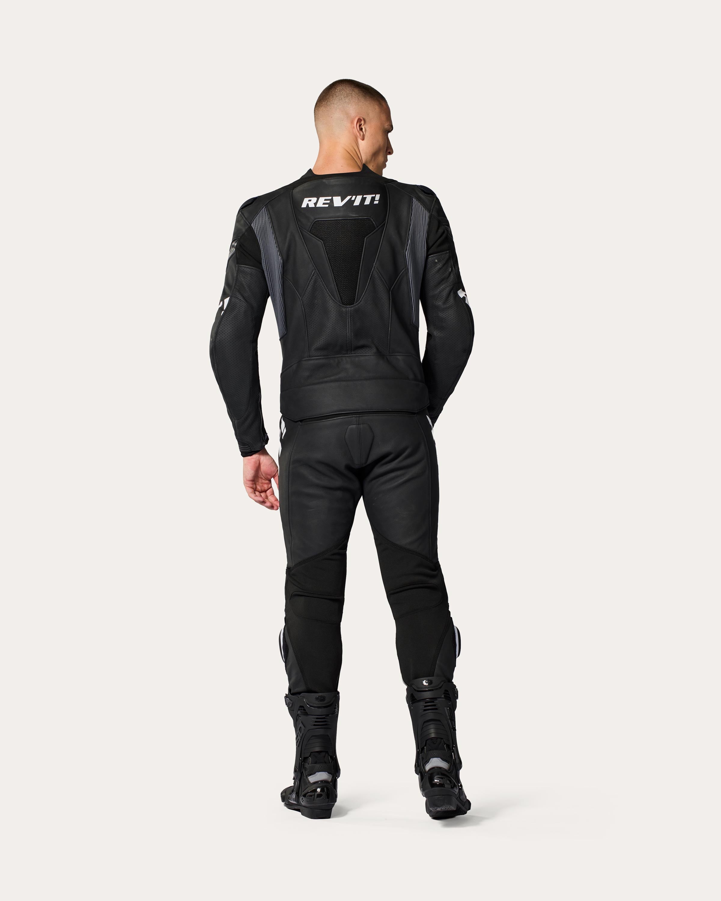 Variant image: Argon 3 - Black-White