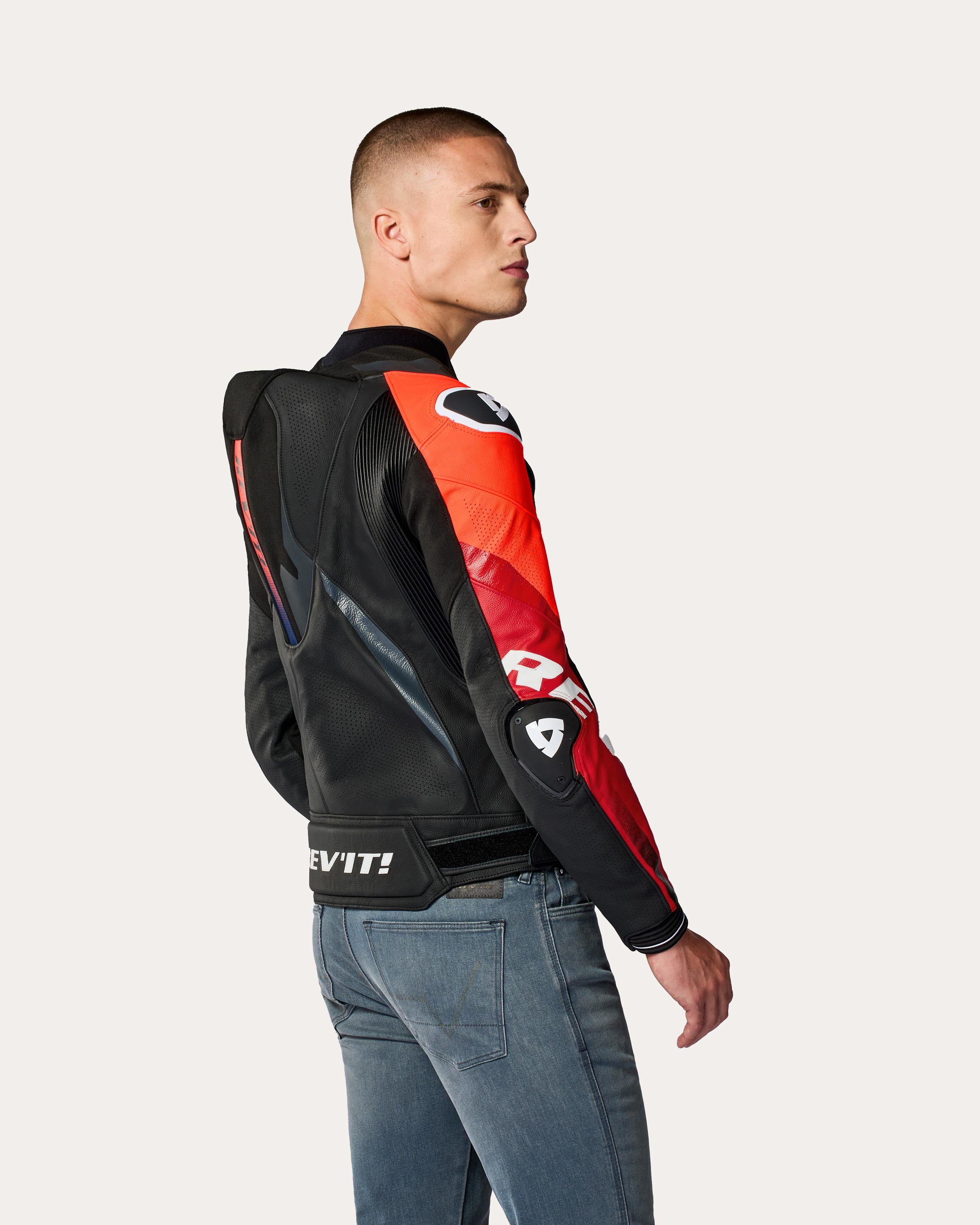 Variant image: Hyperspeed 3 Pro - Black-Red