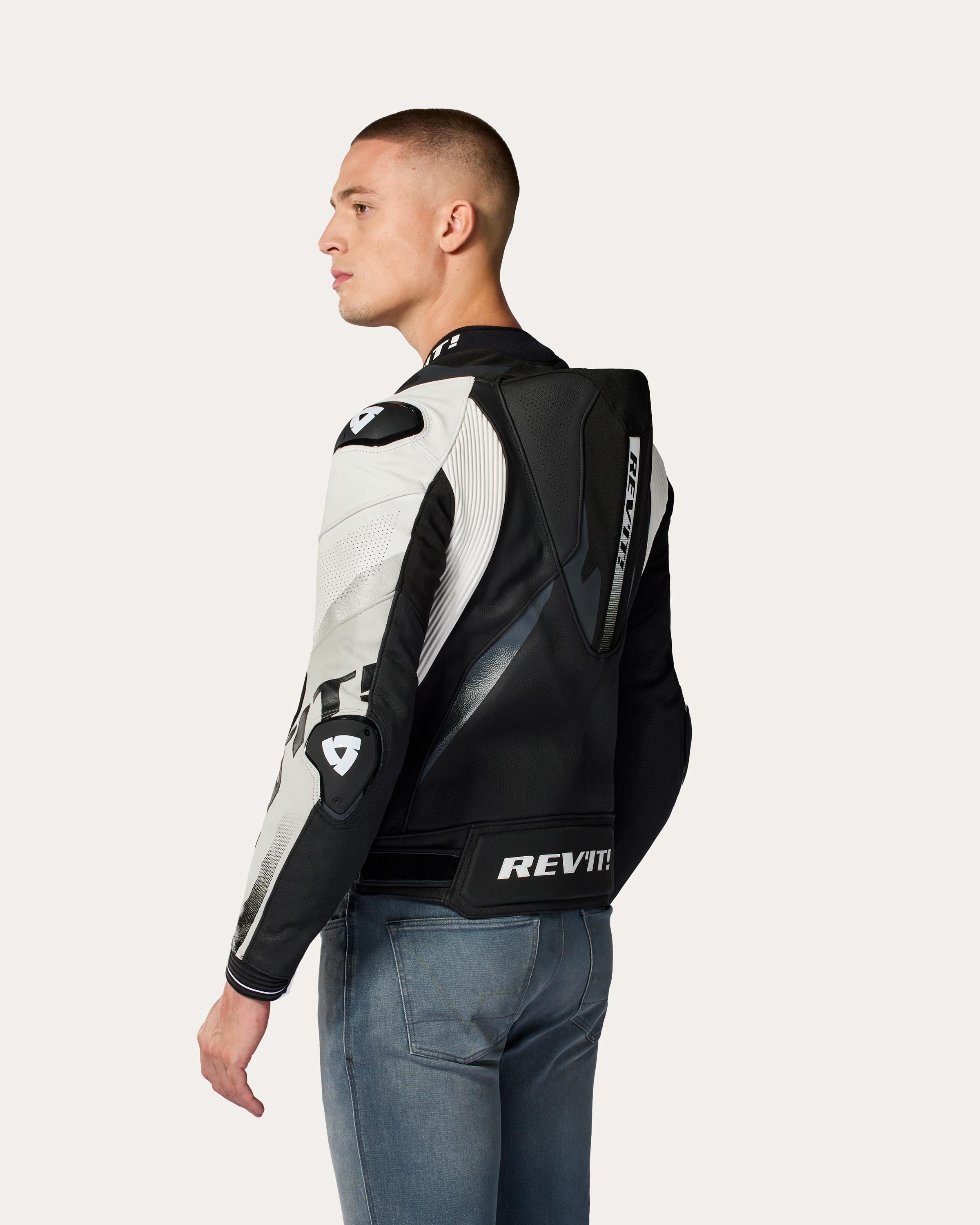 Variant image: Hyperspeed 3 Pro - Black-White