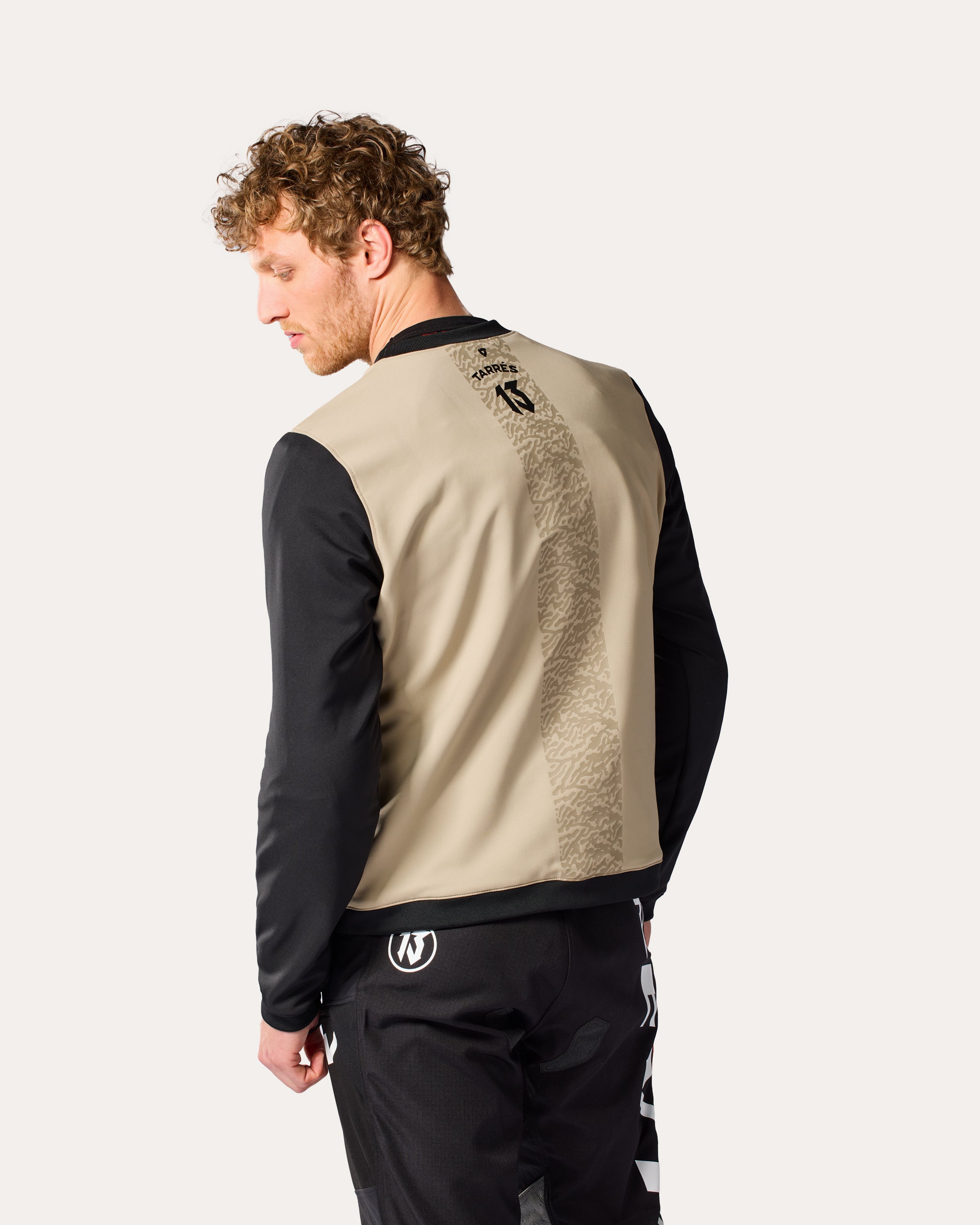 Additional photo: Trazada - Sand