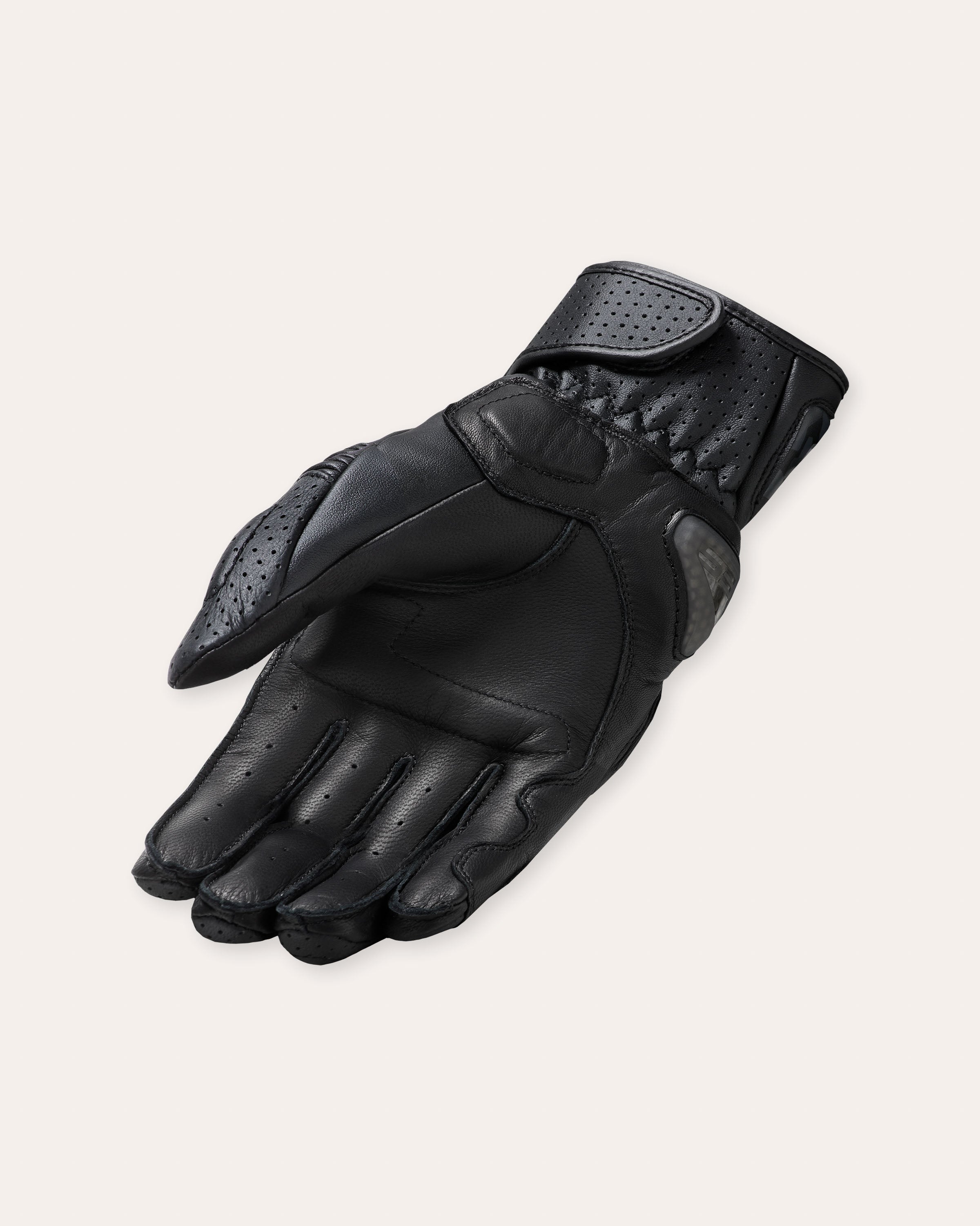 Back image: Chevron 3 - Black