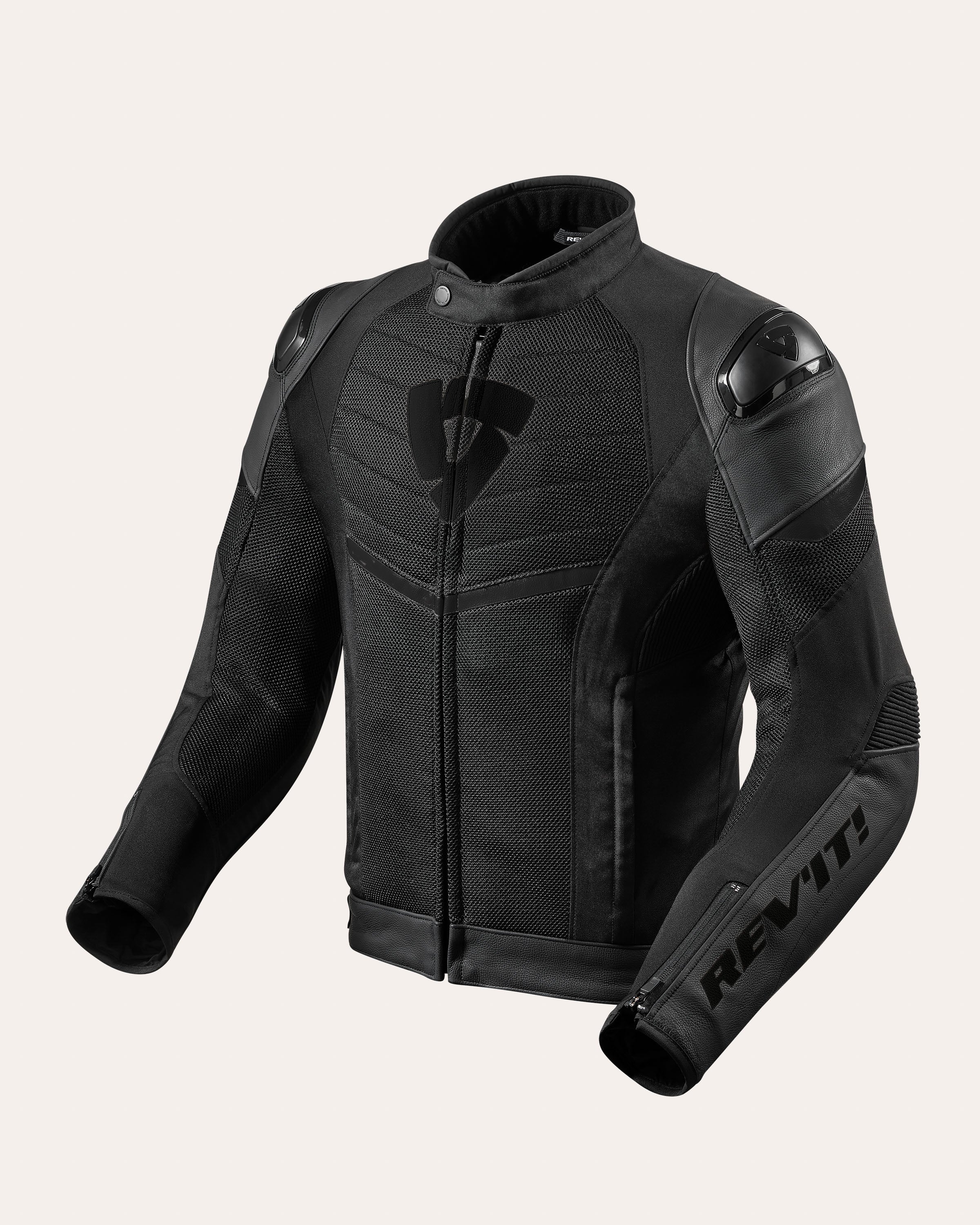 Front image: Mantis - Black