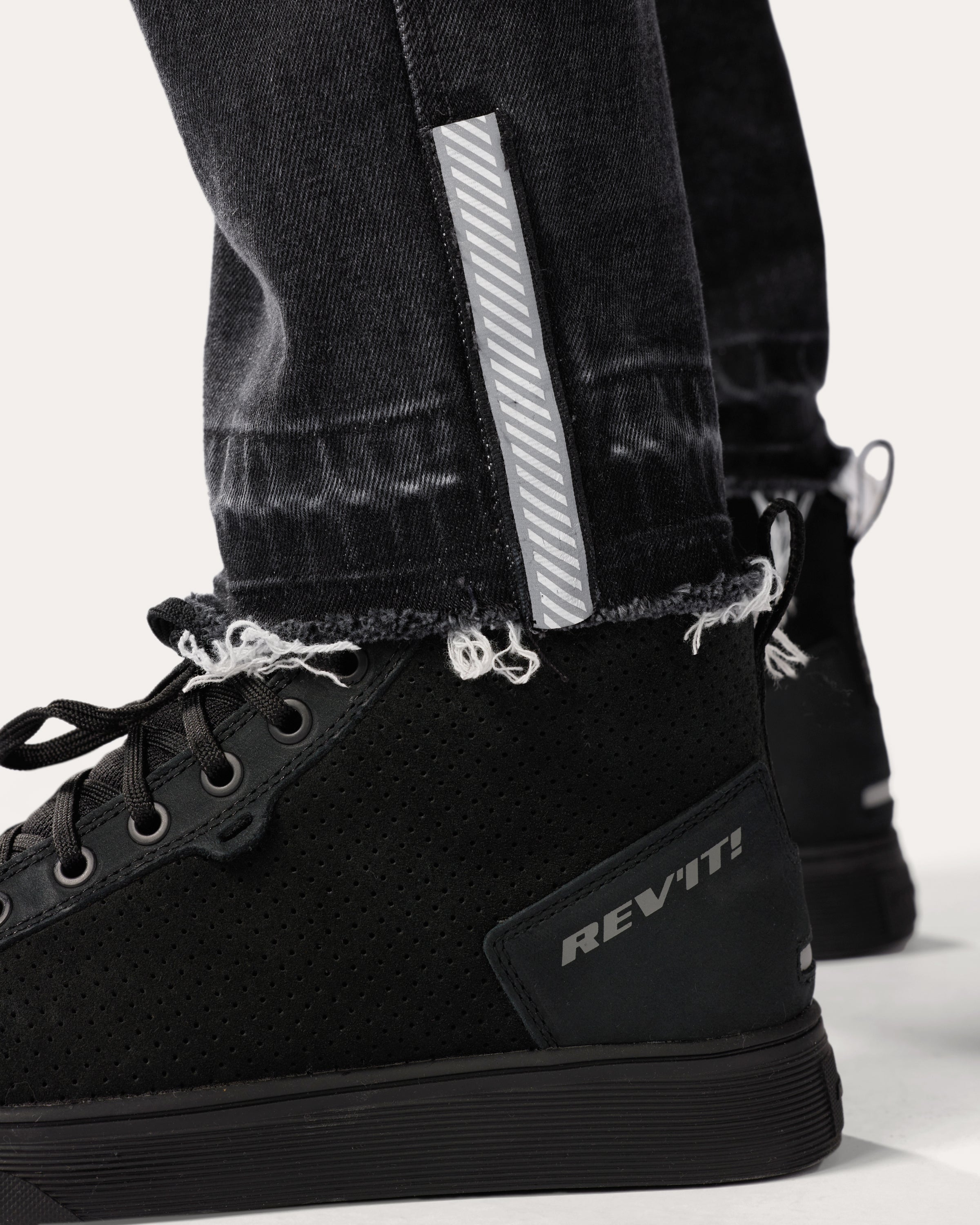 Additional photo: Moto 2 Slim Ladies - Dark Black Stone