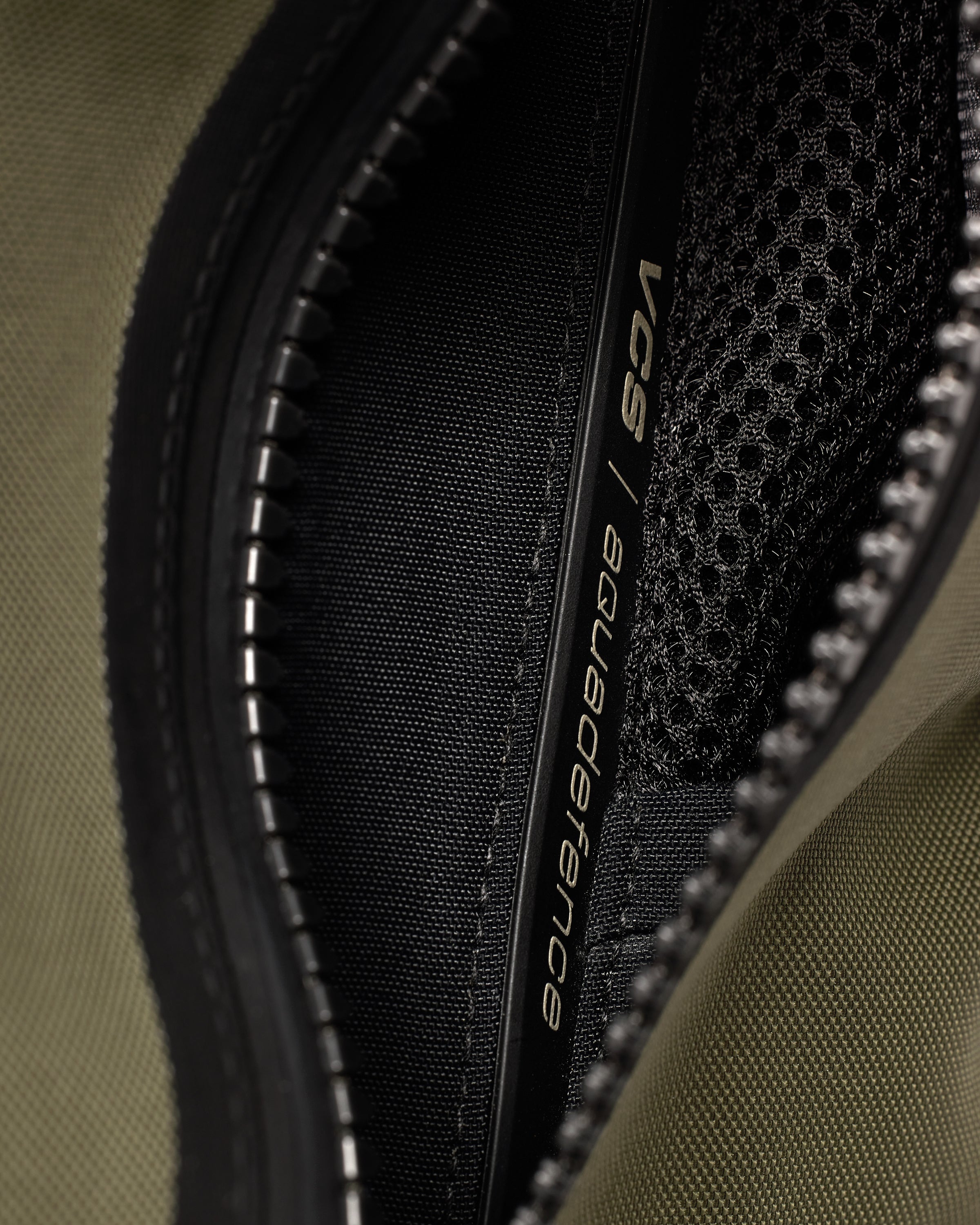Additional photo: Dominator 3 GTX - Black-Dark Green
