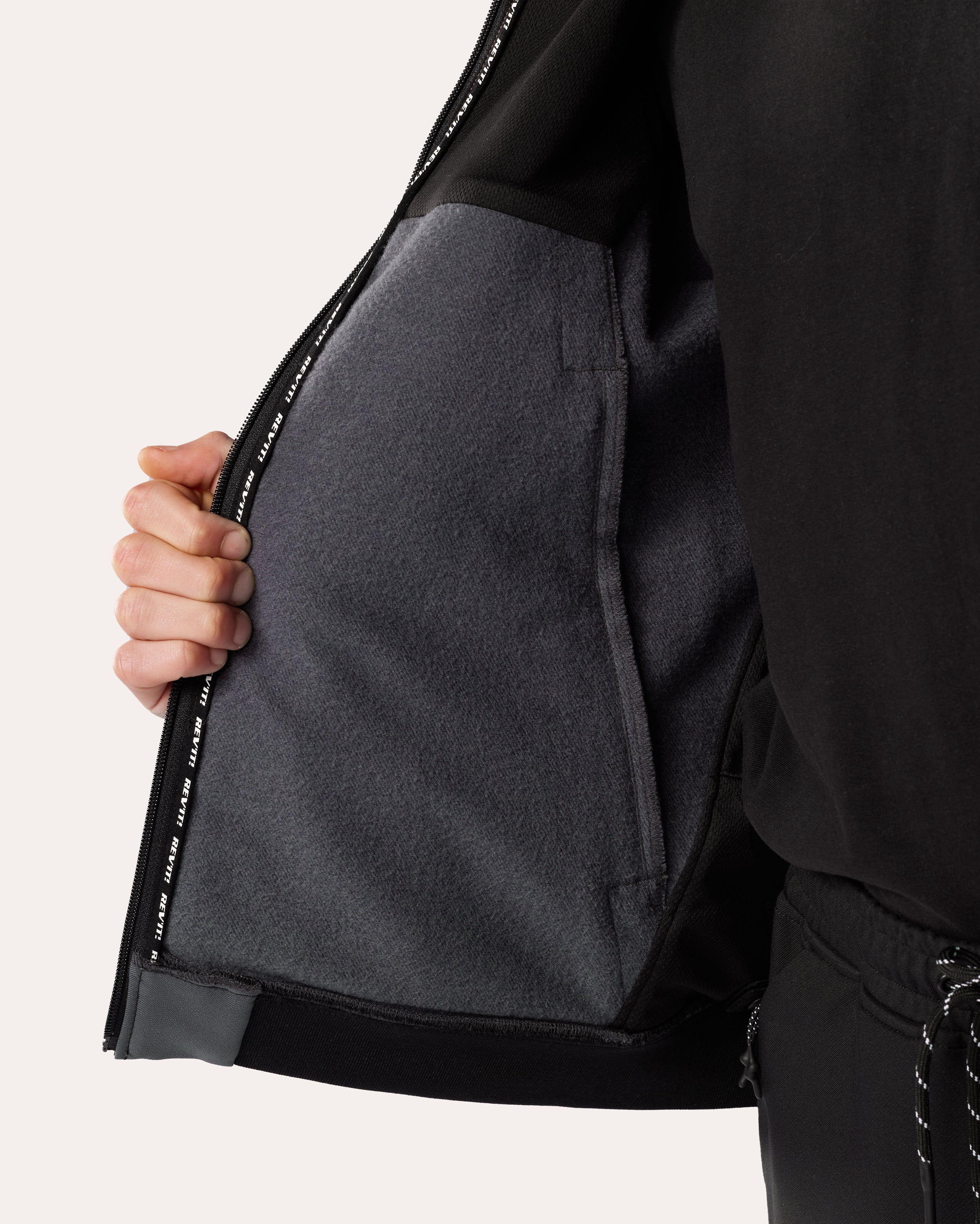 Additional photo: Parabolica 2 - Black