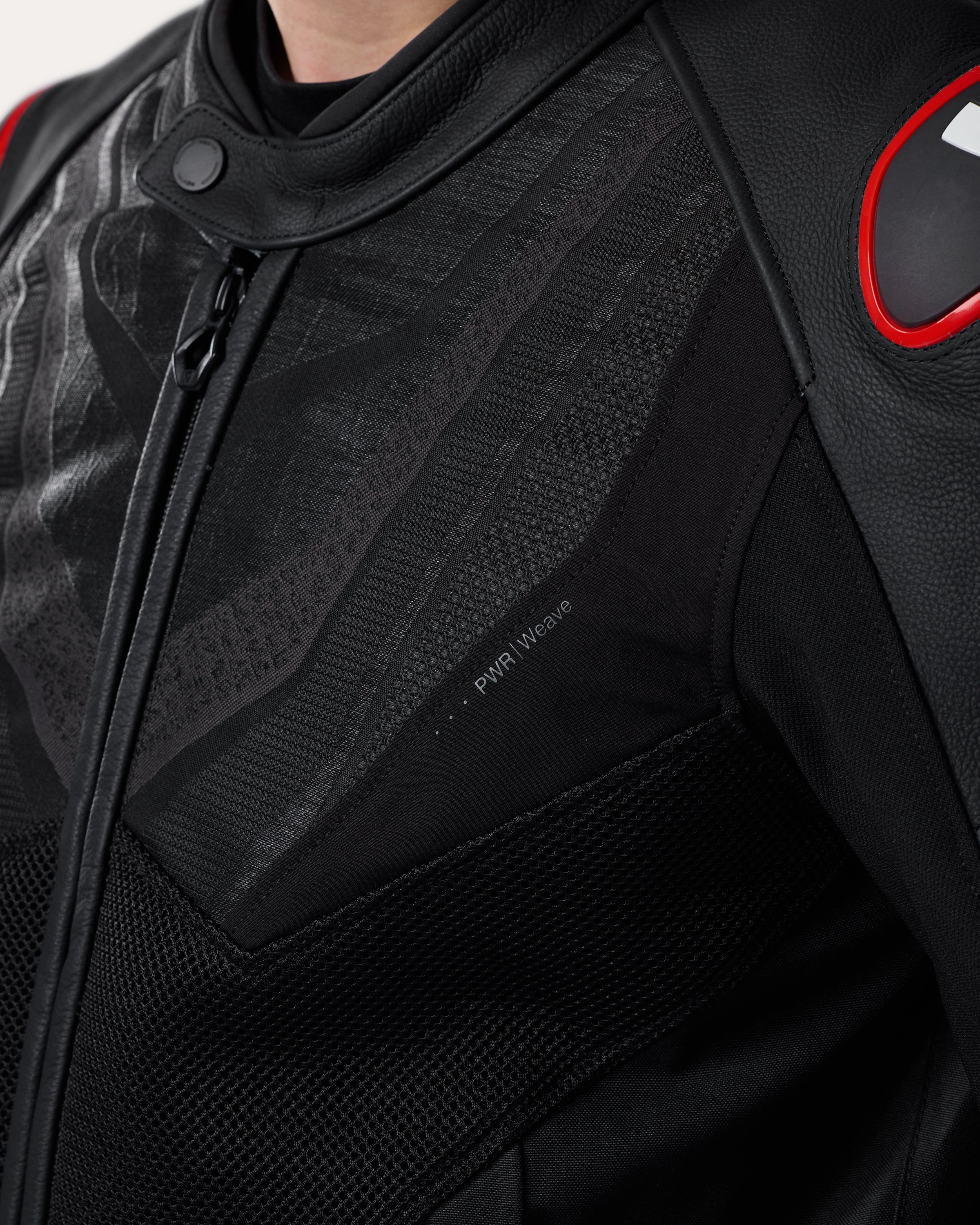 Additional photo: Mantis 3 H2O - Black-Red