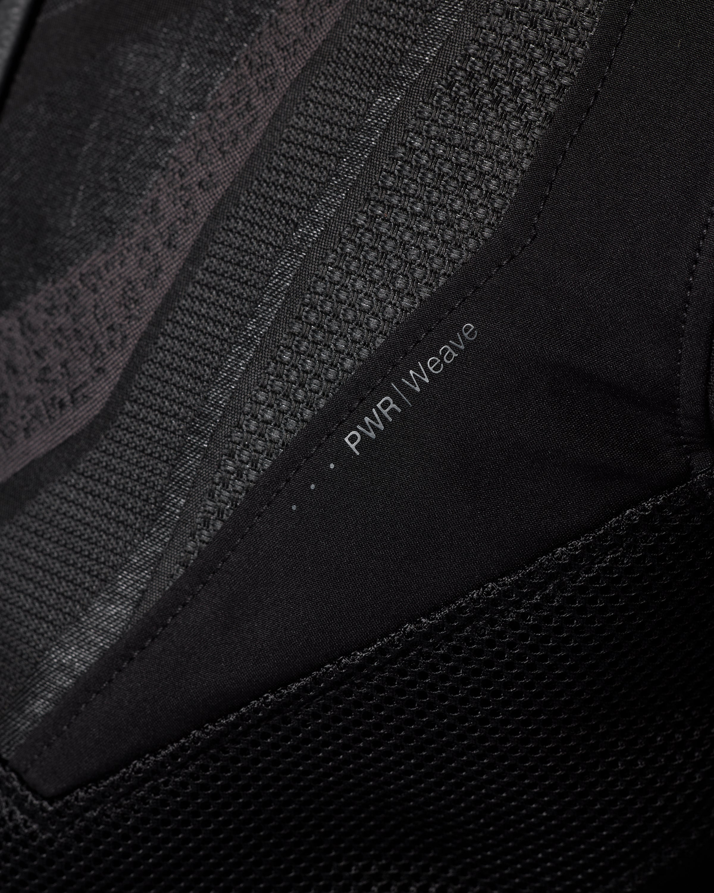 Additional photo: Mantis 3 H2O - Black-Red