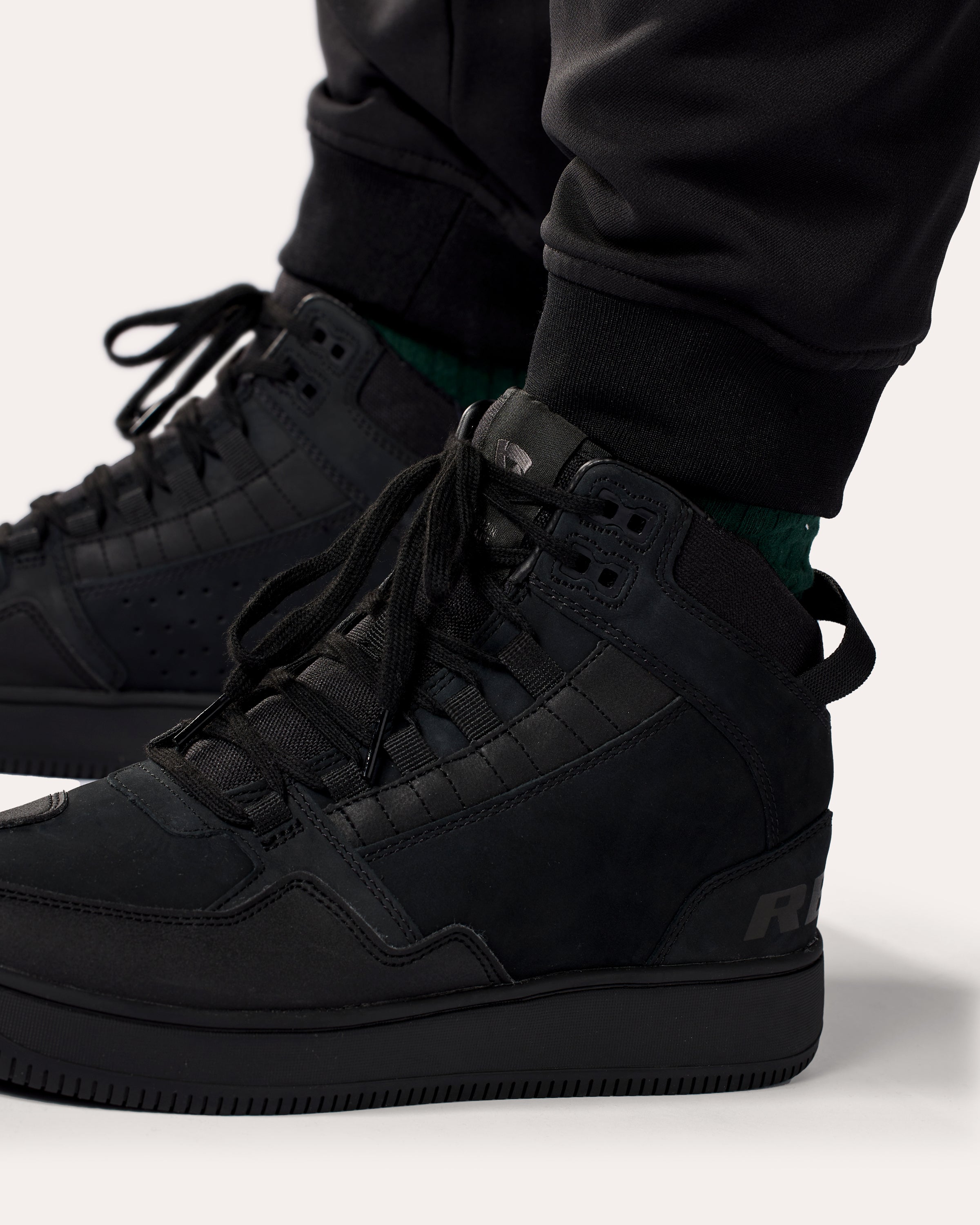 Additional photo: Parabolica 2 - Black