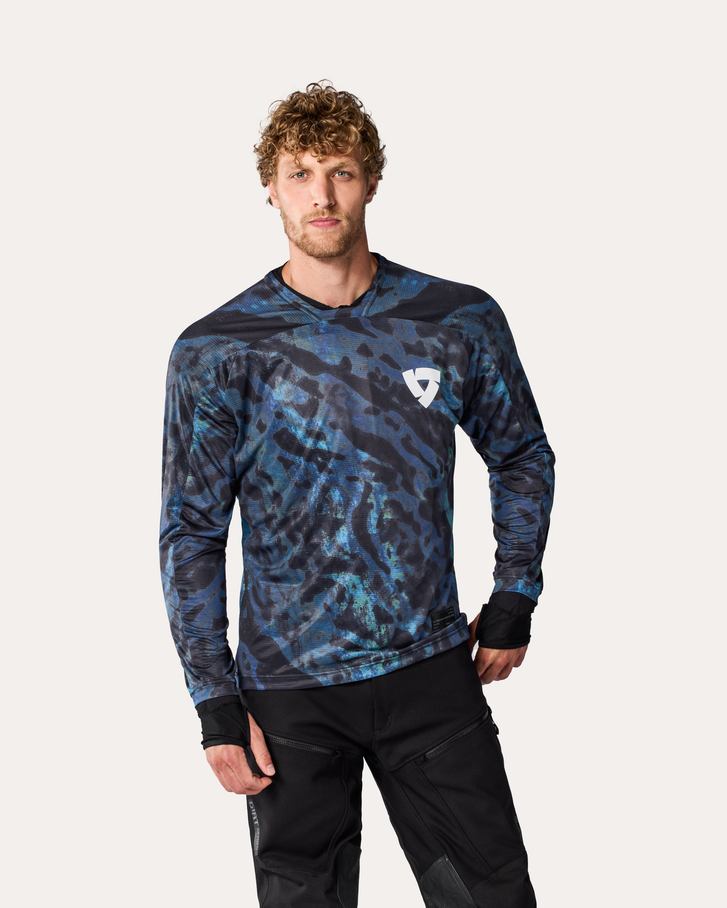 Additional photo: Emulsion - Blue-Black