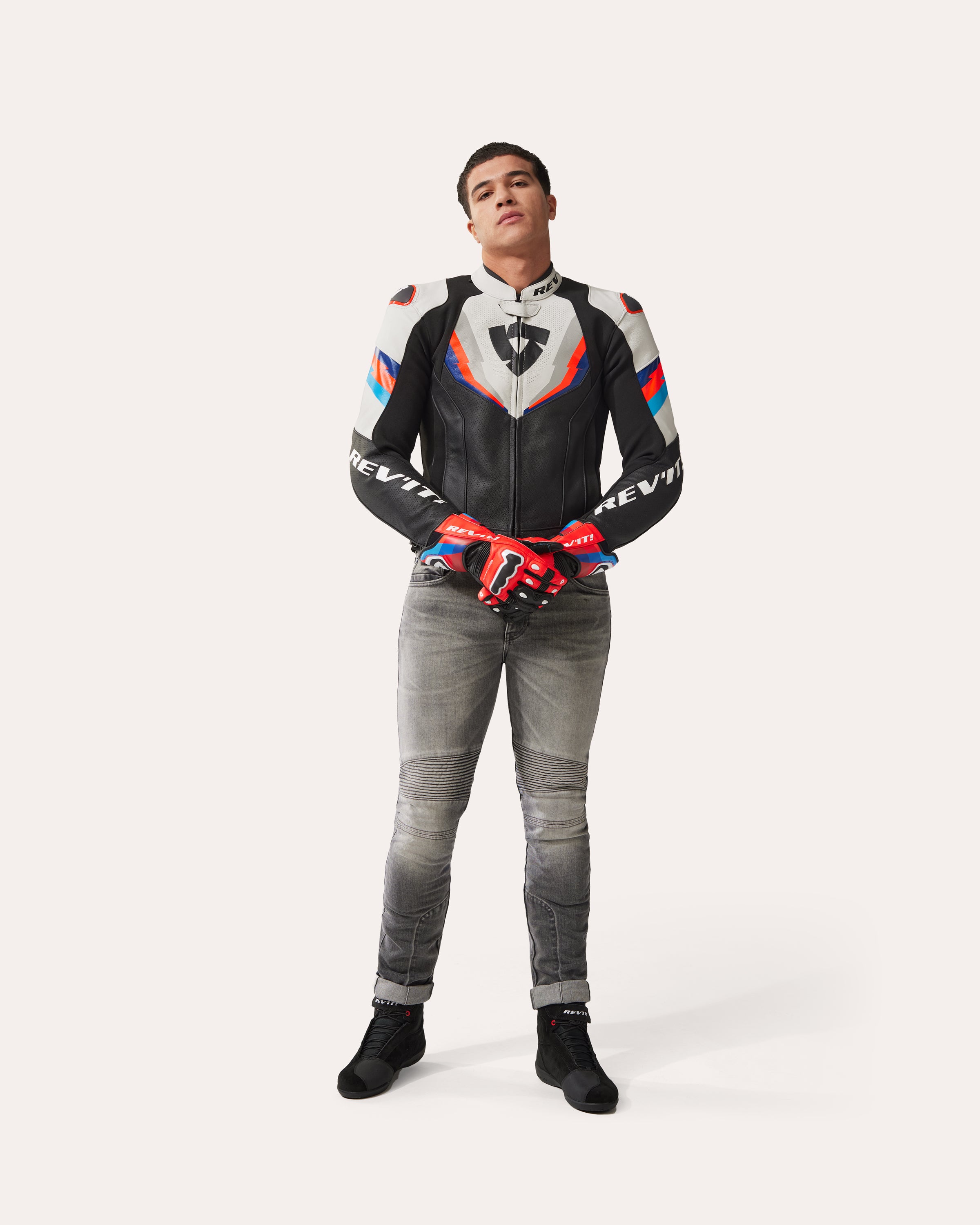 Additional photo: Quantum 3 - Black-Light Grey