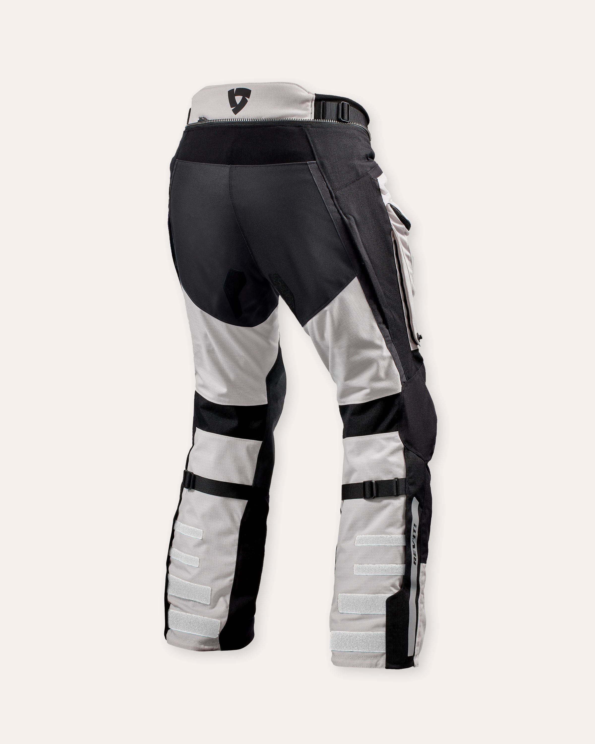 Back image: Defender 3 GTX - Silver-Black