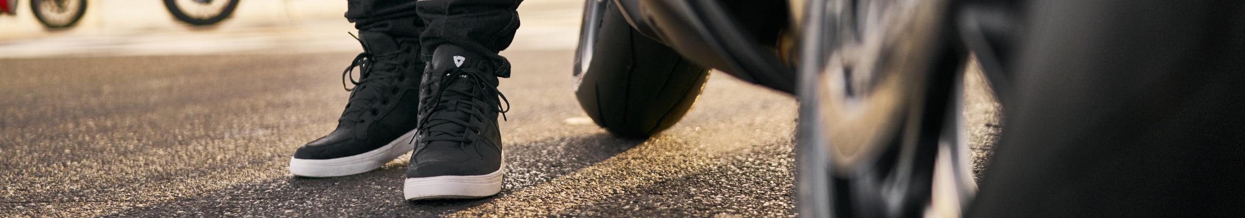 Men's motorcycle shoes