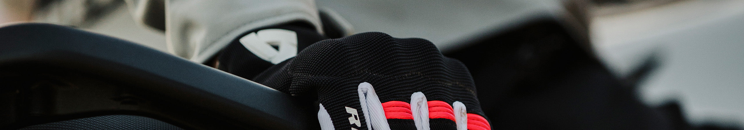 Women's summer gloves