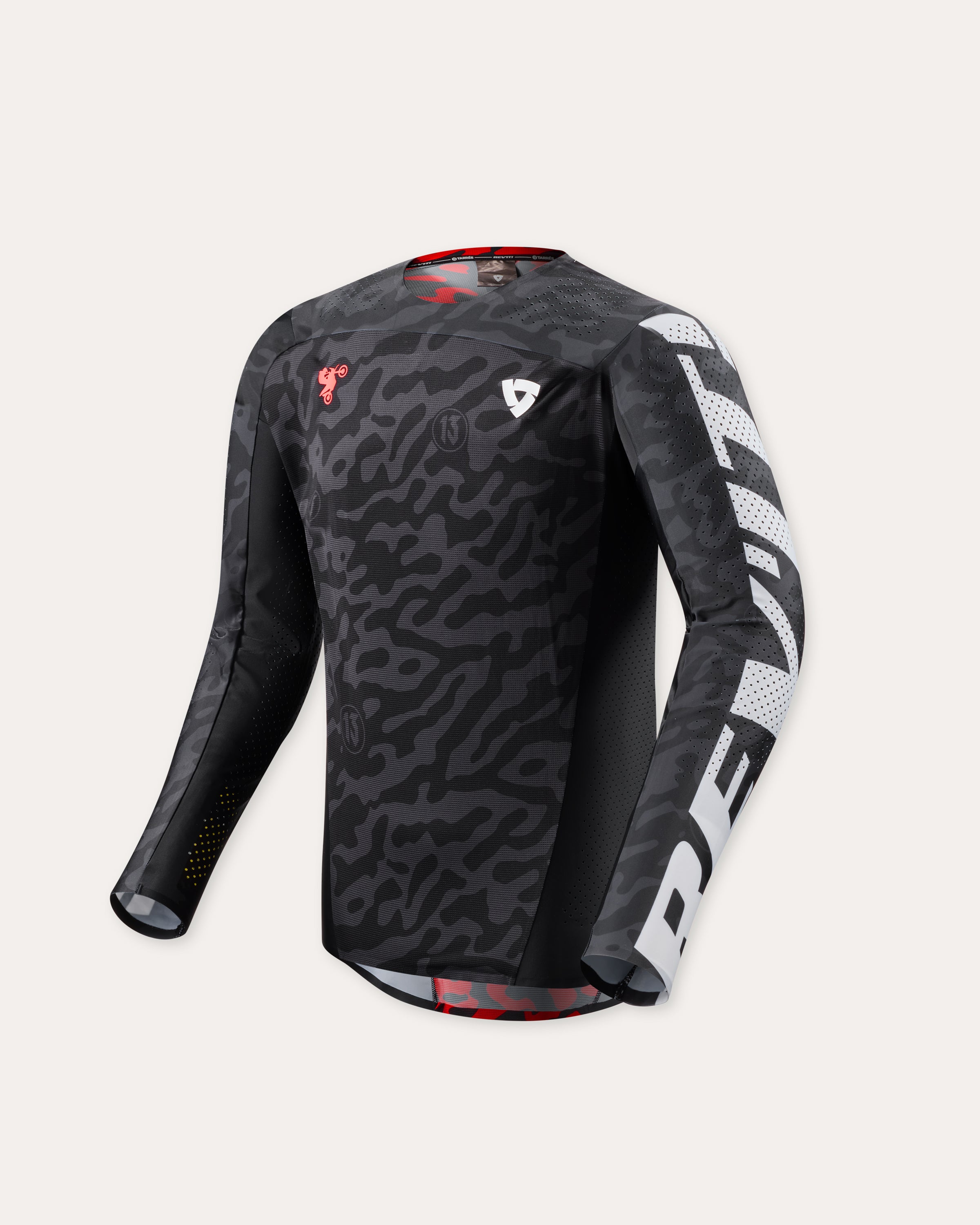 Front image: Thirteen - Black