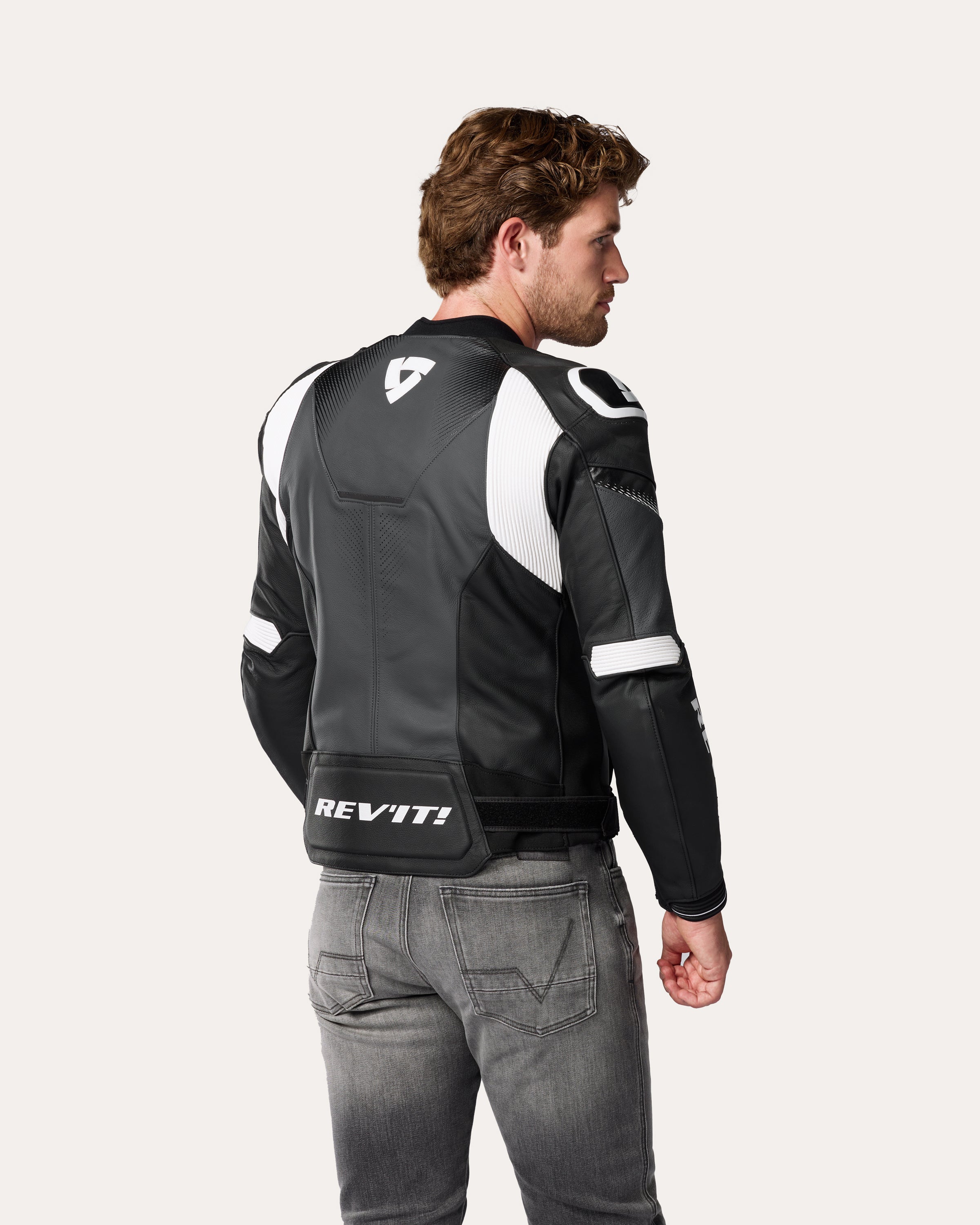 Control Motorcycle Jacket | Top-Tier Protection – REV'IT! Sport