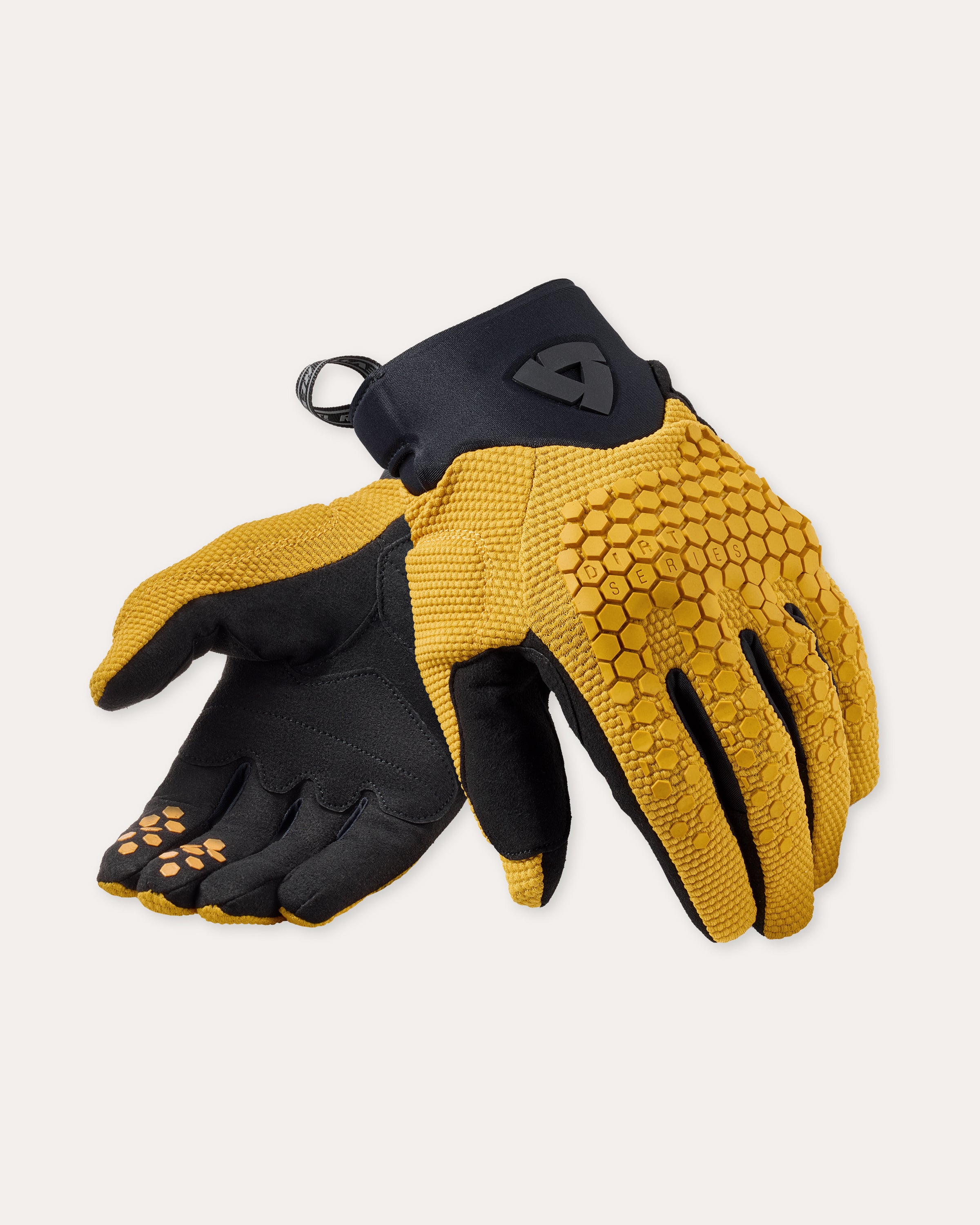 Front image: Massif - Yellow