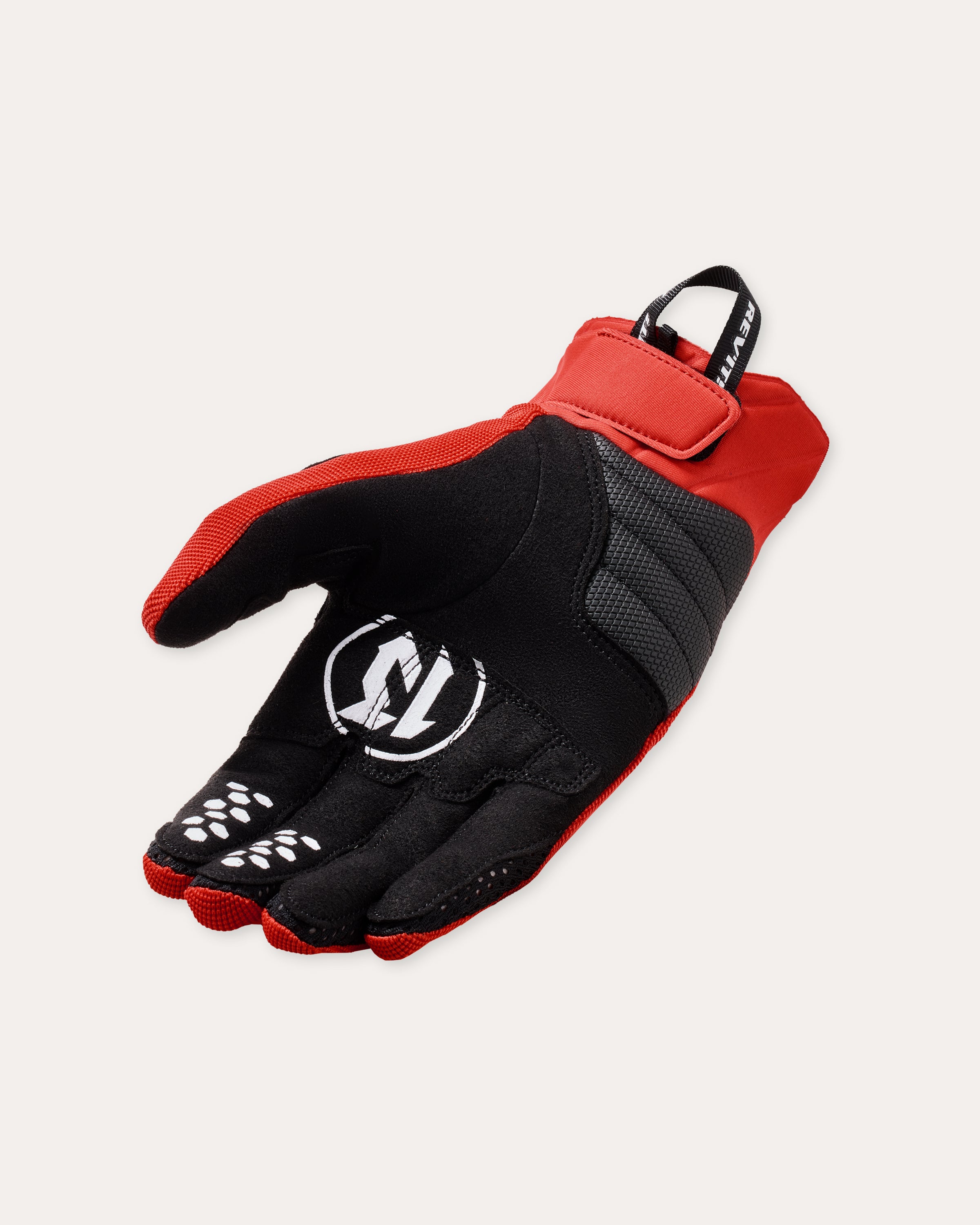 Escondido Gloves: Lightweight, Tough, and Pol Tarrés-Inspired