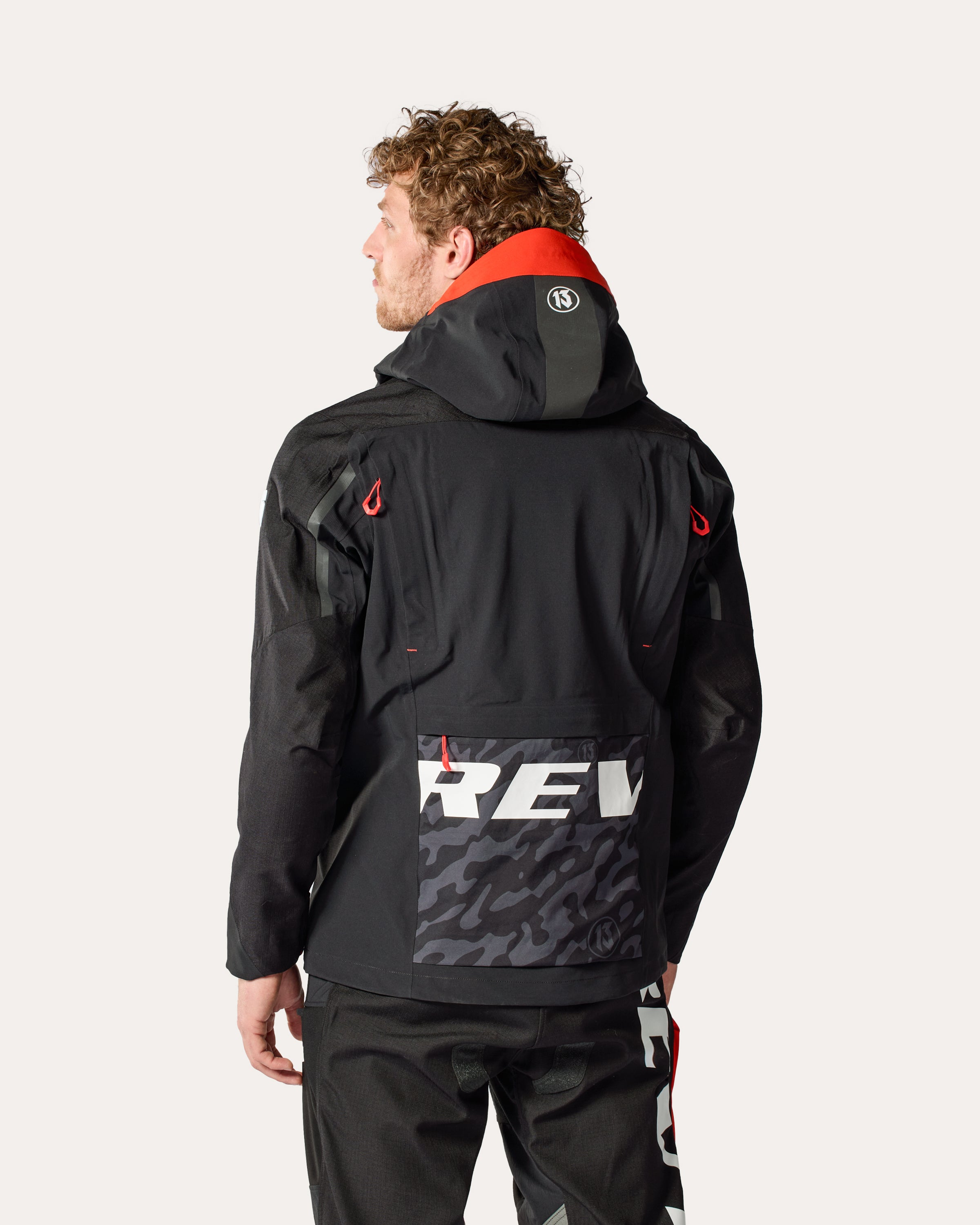 Vision H2O Jacket: Pol Tarrés-Inspired Waterproof Adventure Gear