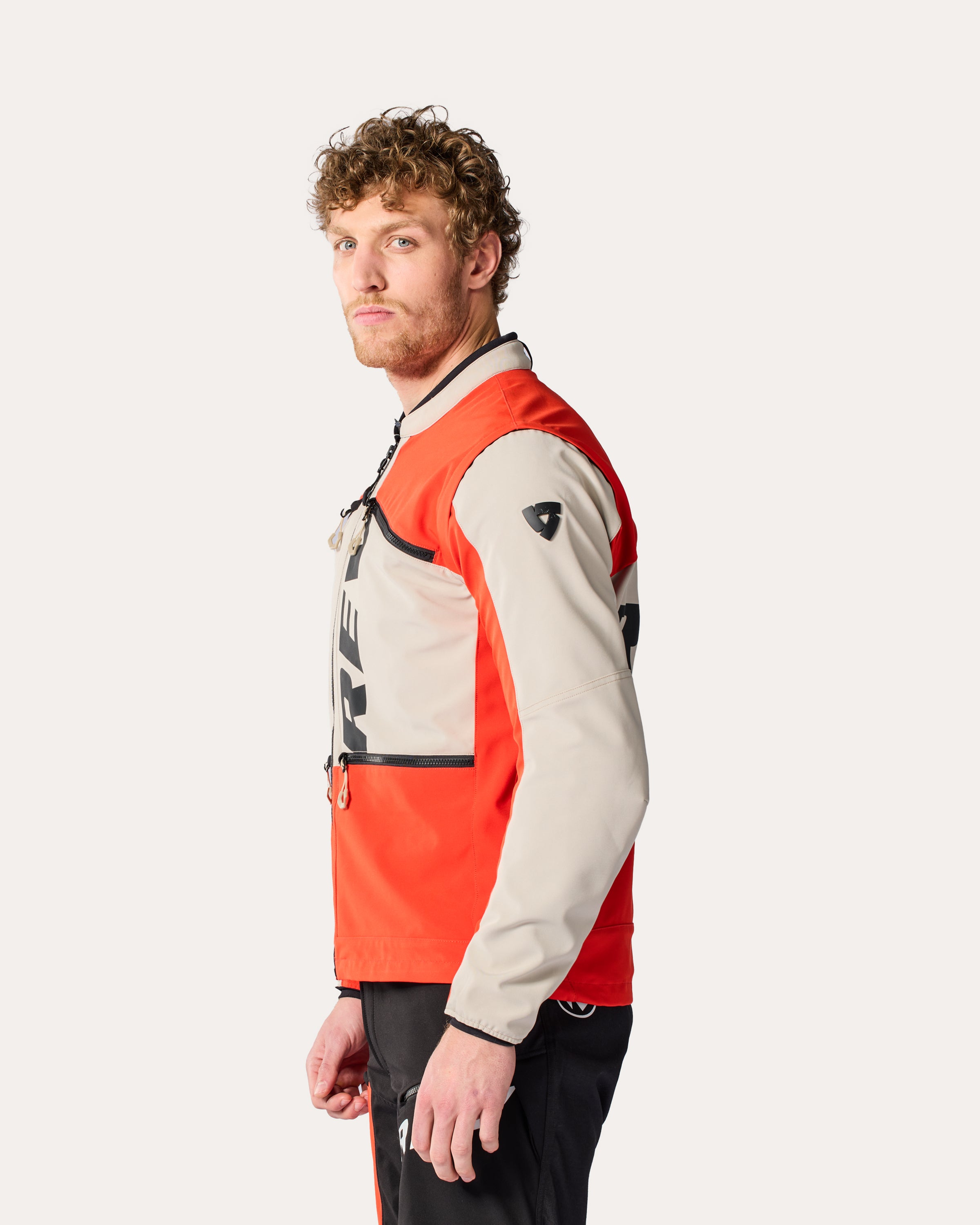 Morocco Jacket: Pol Tarrés-Inspired Off-Road Rally Gear – REV'IT