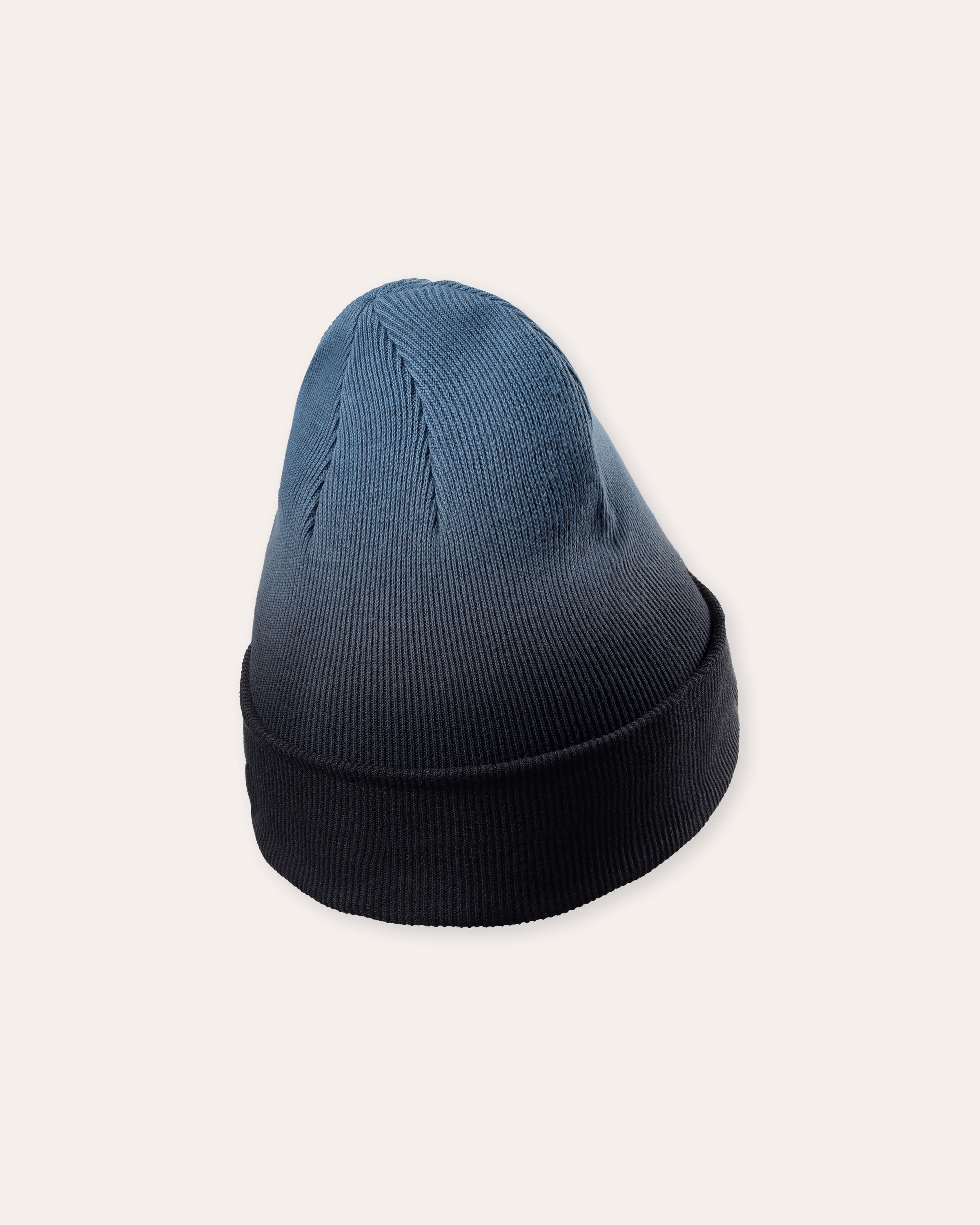 Back image: Arevik - Black-Blue
