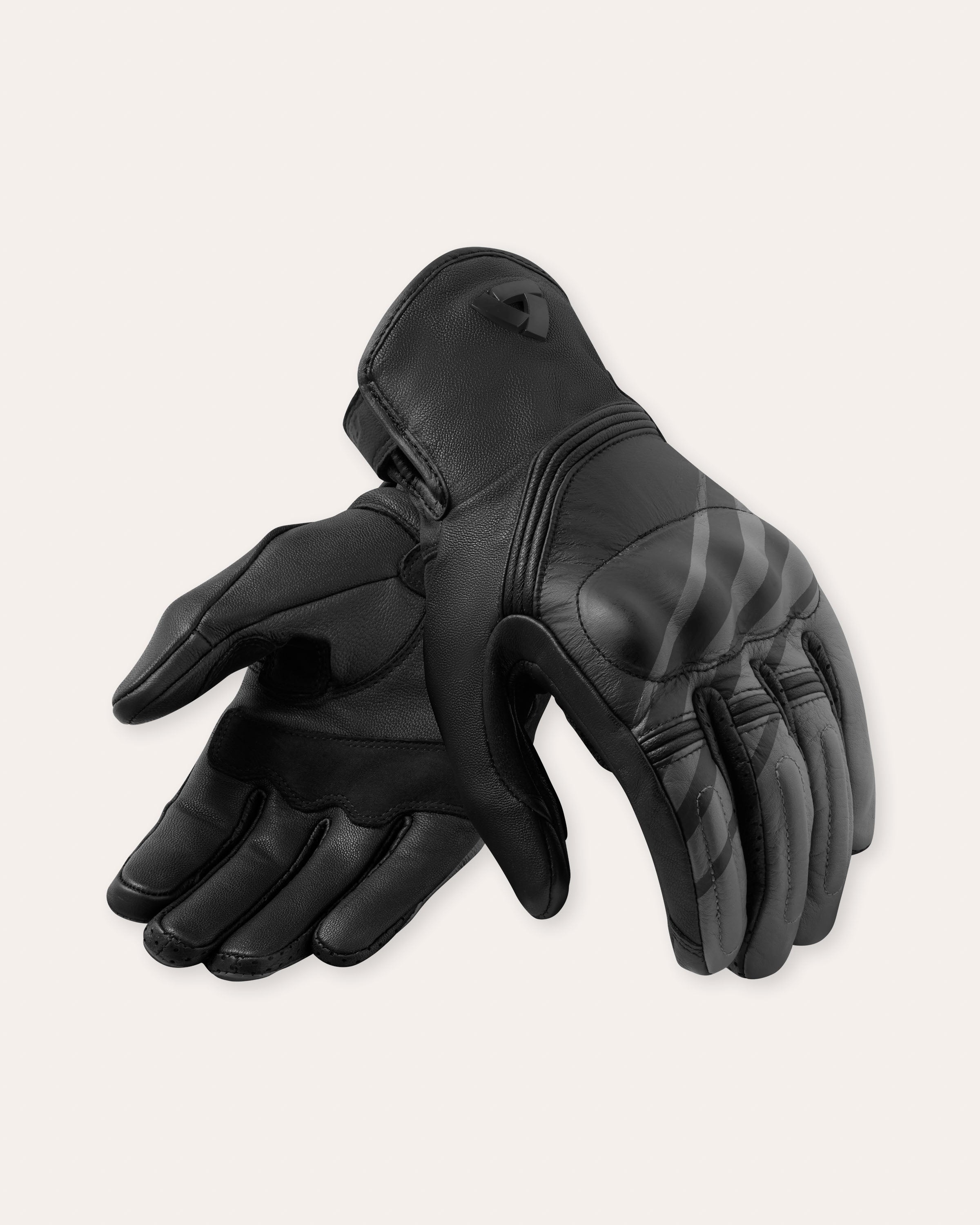 Front image: Redhill - Black-Grey