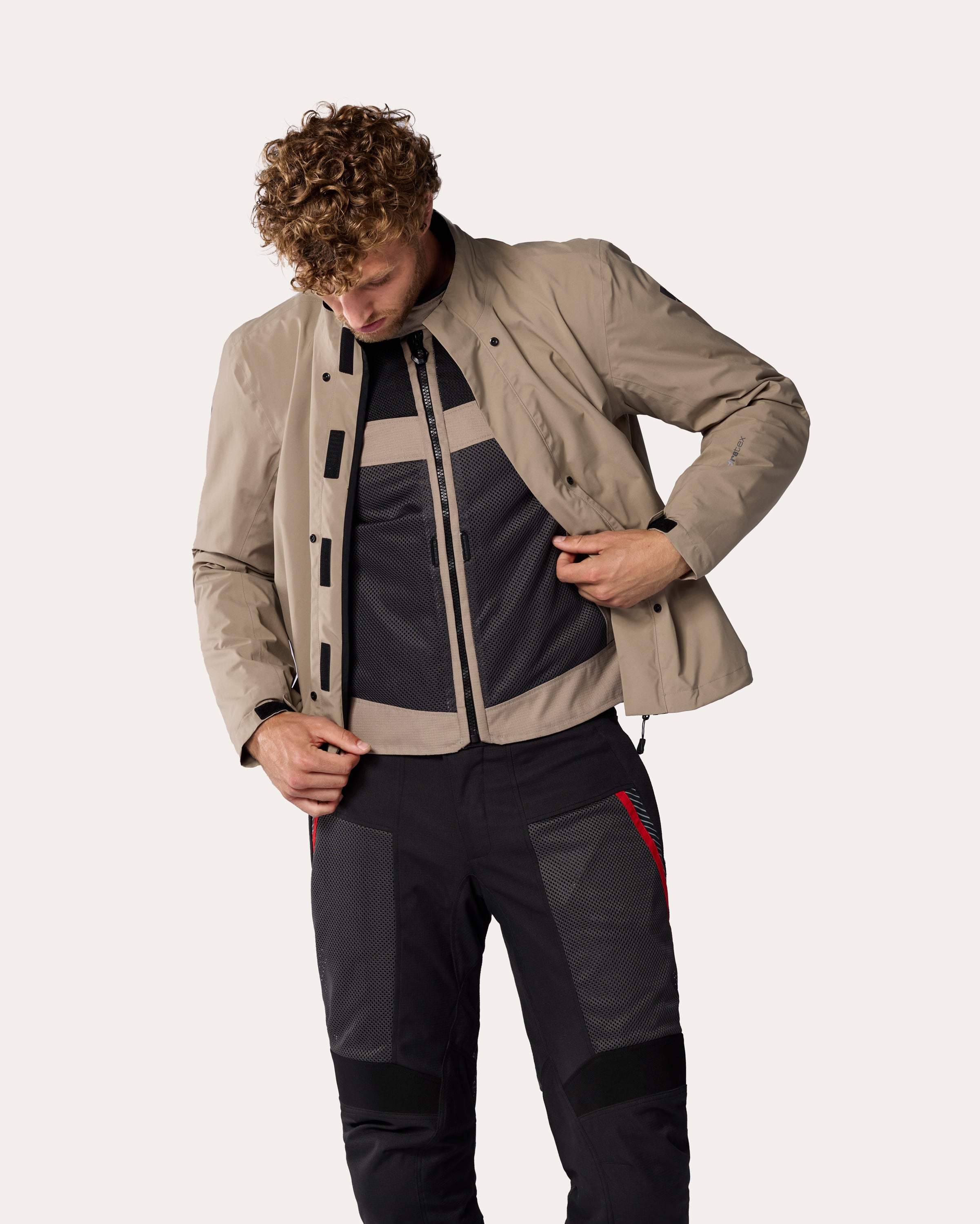 定価200万✨未使用級 ロロピアーナ STORMSYSTEM レザージャケット 定価200万✨未使用級 ロロピアーナ STORMSYSTEM レザージャケット