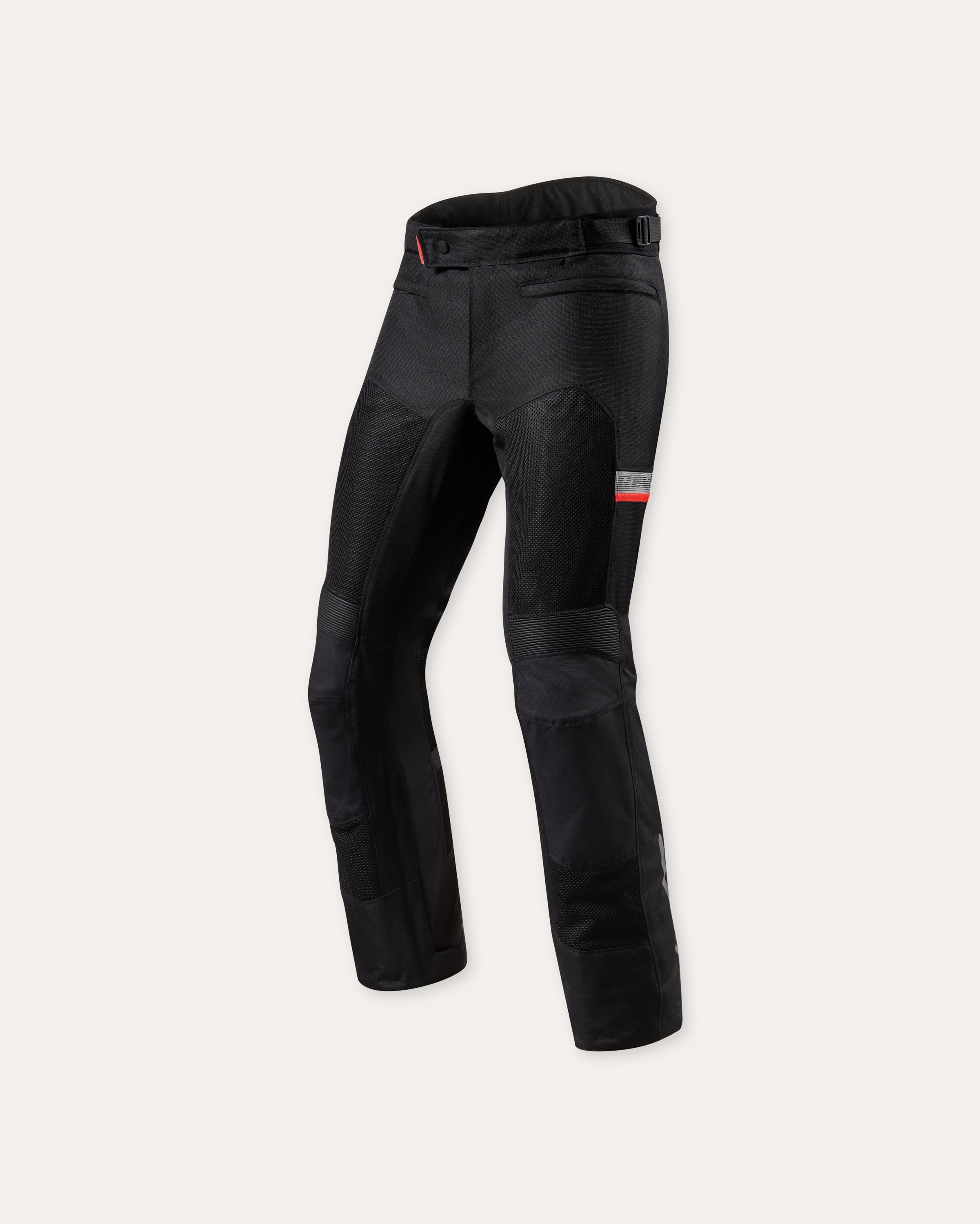 Front image: Tornado 3 - Black