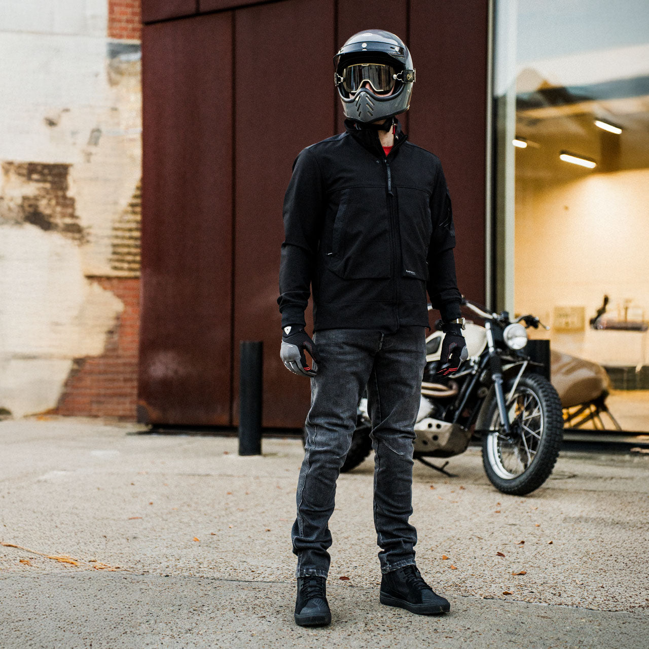 Arrow 2 H2O: Waterproof Urban Riding Sneakers | REV'IT! – REV'IT