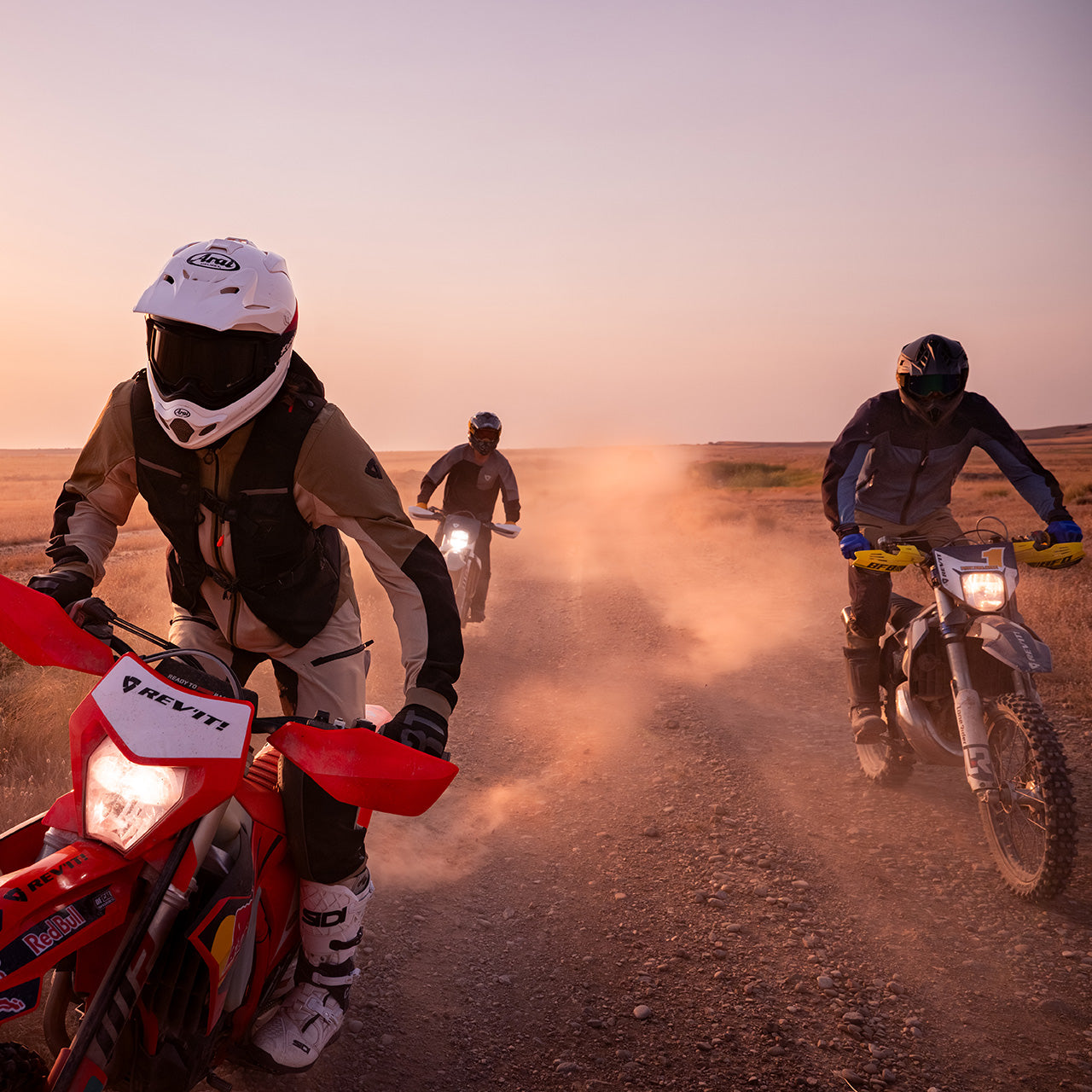 Peninsula 2 Pants: Active Fit Off-Road In-Boot Gear – REV'IT